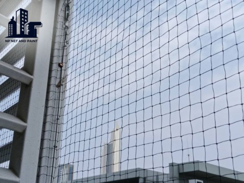 รับติดตั้งตะแกรงกันนก